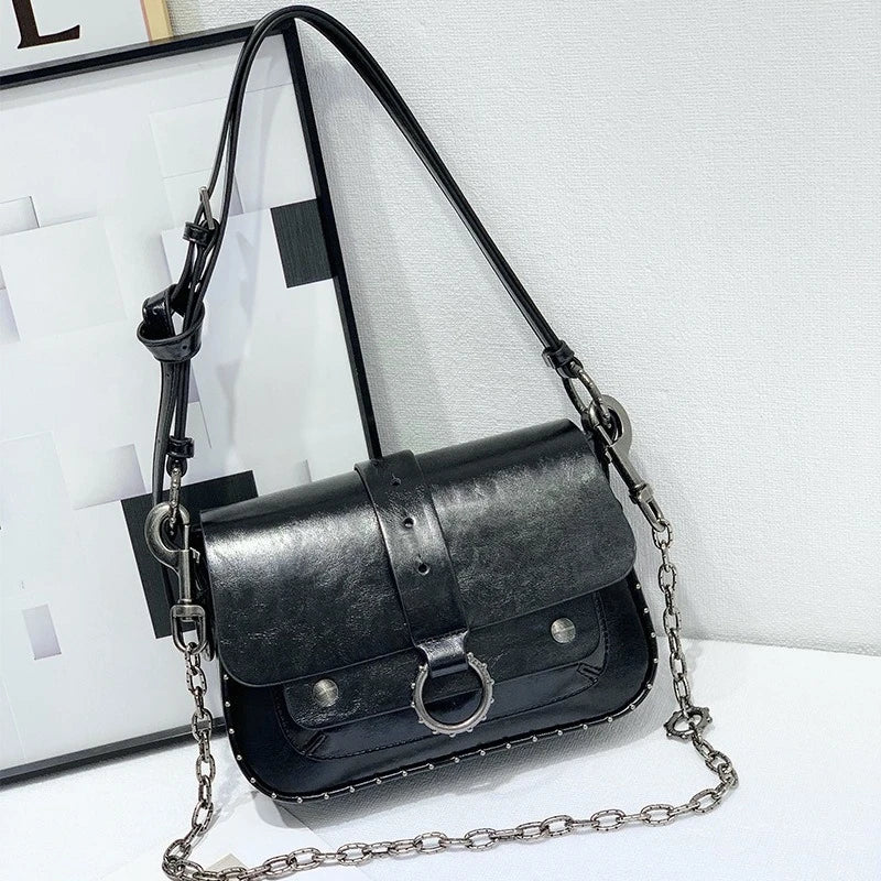 Tas Dames - Flap Tas met Gouden Ring en Ketting | Klassiek