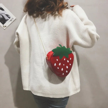 Crossbody Tas Dames - Mini Tas in Aardbeivorm met Ketting | Casual