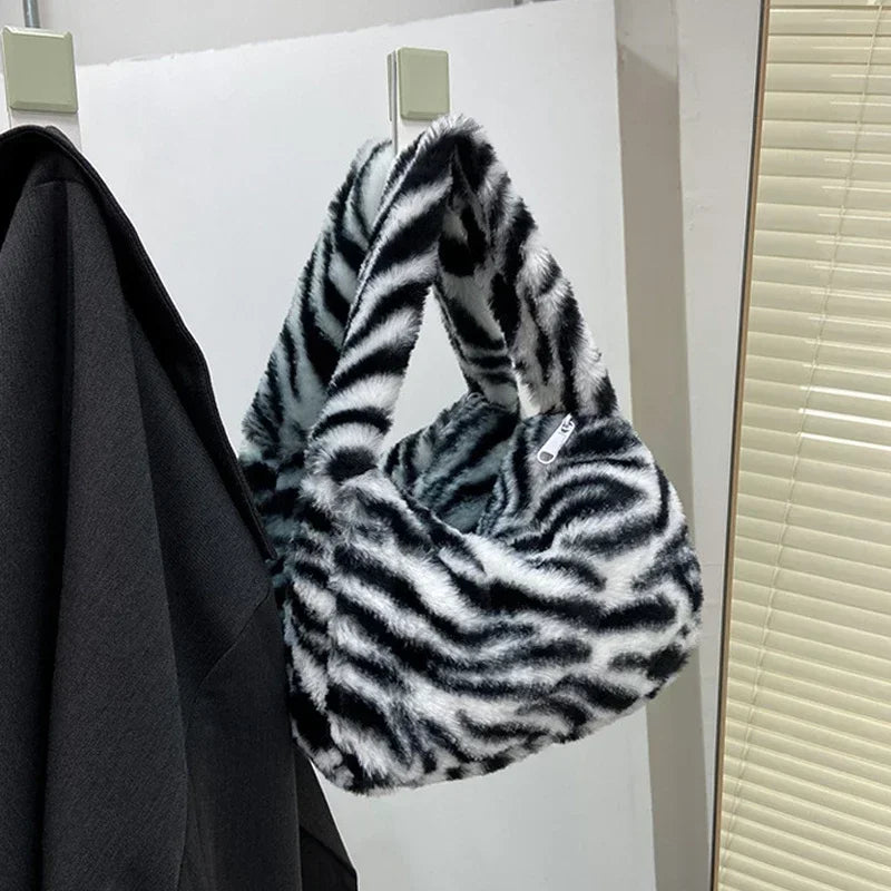 Tas Dames - Pluche Schoudertas met Luipaardprint | Opvallend