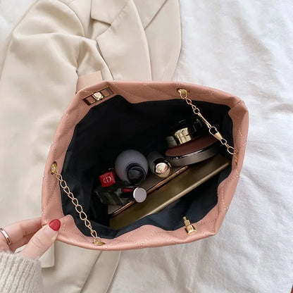 Shopper Dames - Grote Gewatteerde Tas met Gouden Ketting | Chique