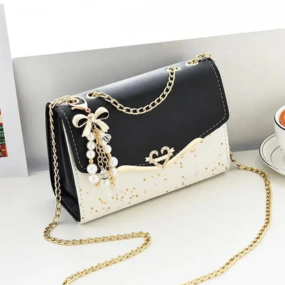 Tas Dames - Schoudertas met Gouden Ketting en Parelornament | Mini