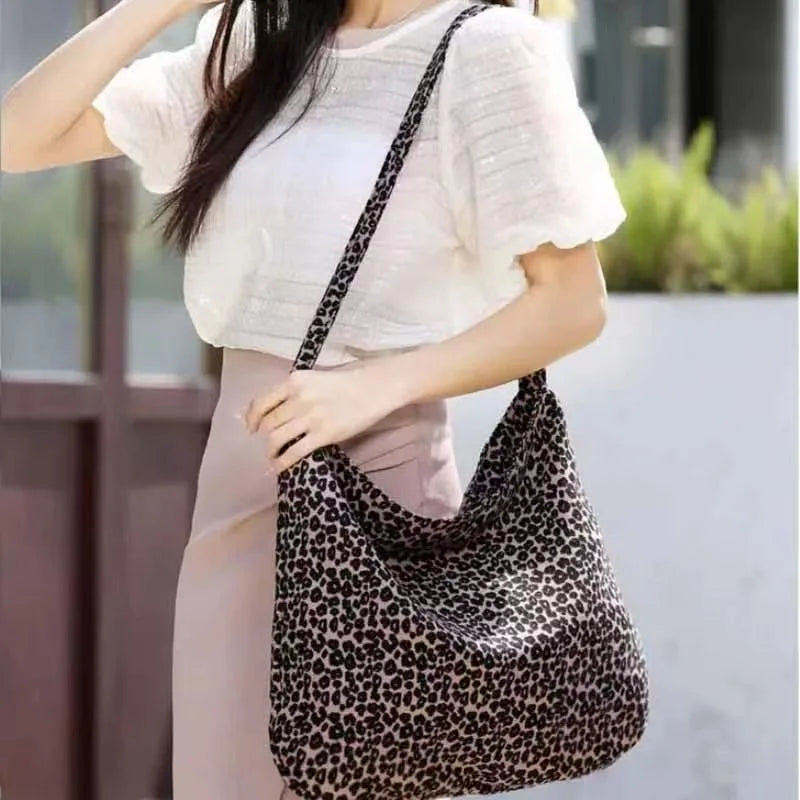 Tas Dames - Oversized Schoudertas met Luipaardprint | Casual