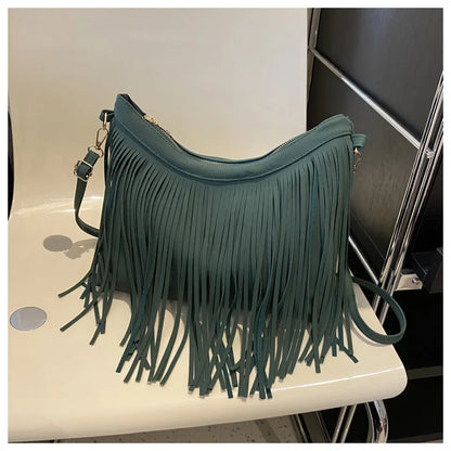 Tas Dames - Schoudertas met Lange Franjes en Gouden Hardware | Boho