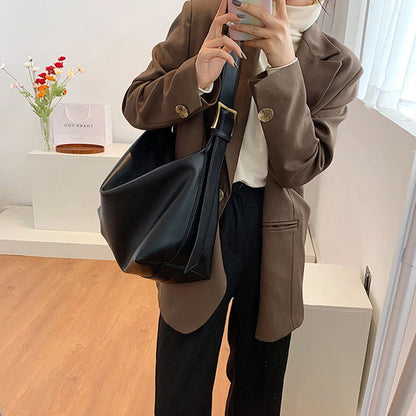 Tas Dames - Ruime Hobo Schoudertas met Gouden Gesp | Minimalistisch