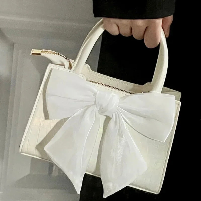 Handtas Dames - Strik Detail met Gouden Hardware | Stijlvol
