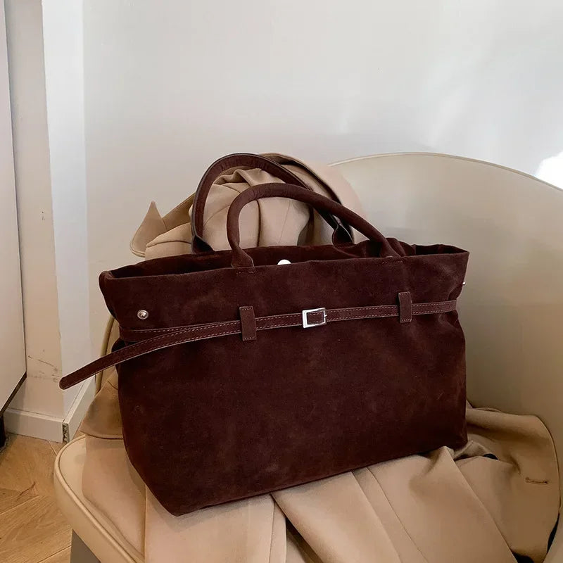 Handtas Dames - Grote Tas met Gespelement en Schouderriem | Chique