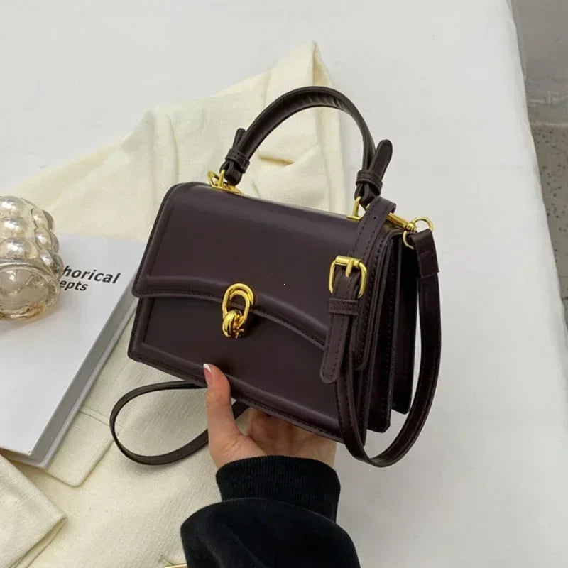 Tas Dames - Handtas met Klep en Gouden Gesp | Chique