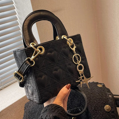 Handtas Dames - Mini Tas met Hartenprint en Gouden Charm | Chique