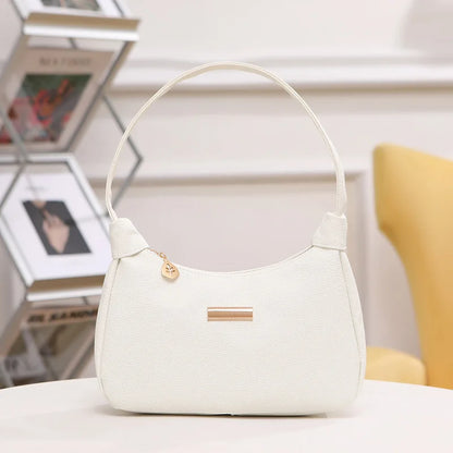 Schoudertas Dames - Halfmaan Hobo Bag met Gouden Label | Chique