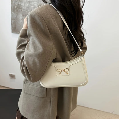 Tas Dames - Stijlvolle Baguette Tas met Gouden Strikornament | Chique