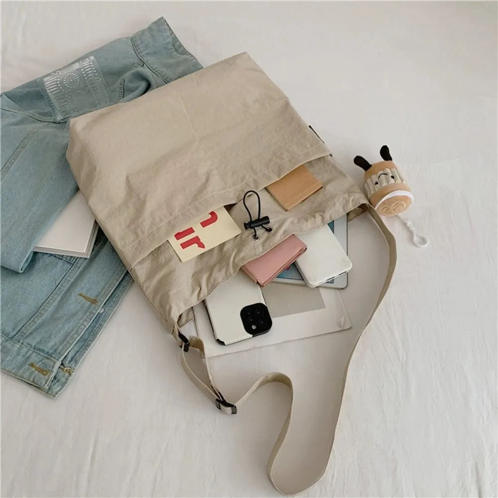 Tas Dames - Grote Bucket Bag met Trekkoord en Voorvak | Casual