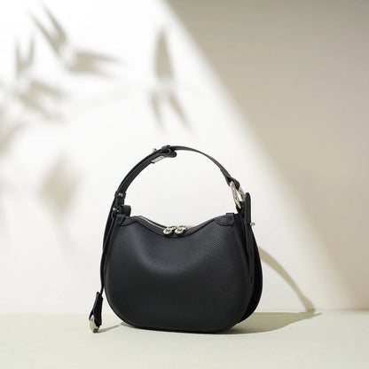 Schoudertas Dames - Halfmaan Model met Draaislot en Riem | Chique