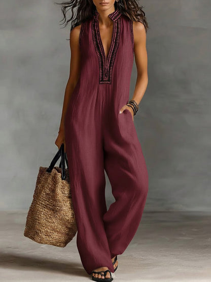 Saar - Moderne Linnen Jumpsuit Dames met Diepe V-hals en Geborduurde Rand