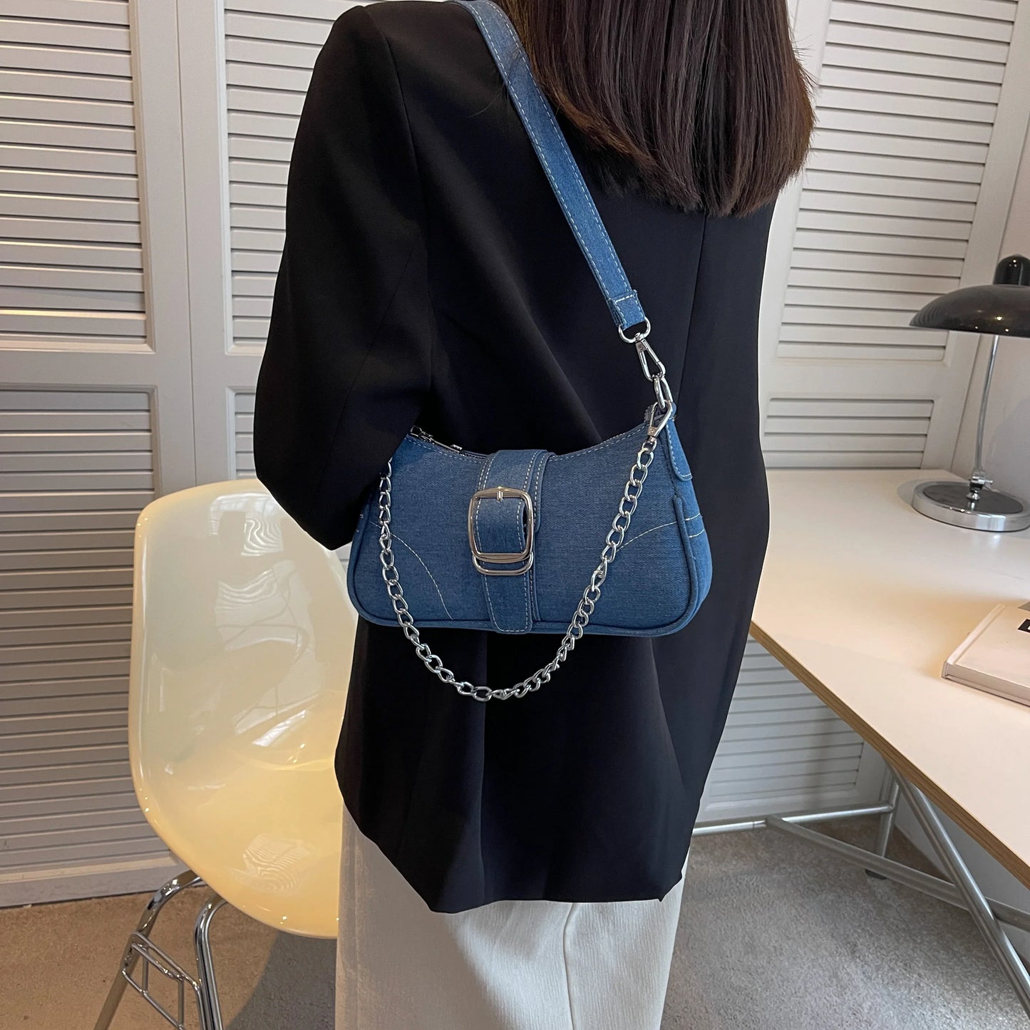 Tas Dames - Compact Model met Ketting en Gespsluiting | Casual