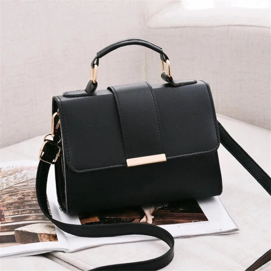 Tas Dames - Handtas met Klep en Gouden Metalen Detail | Chique