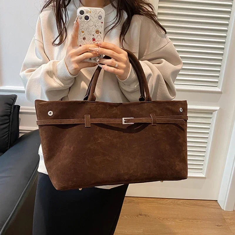 Handtas Dames - Grote Tas met Gespelement en Schouderriem | Chique