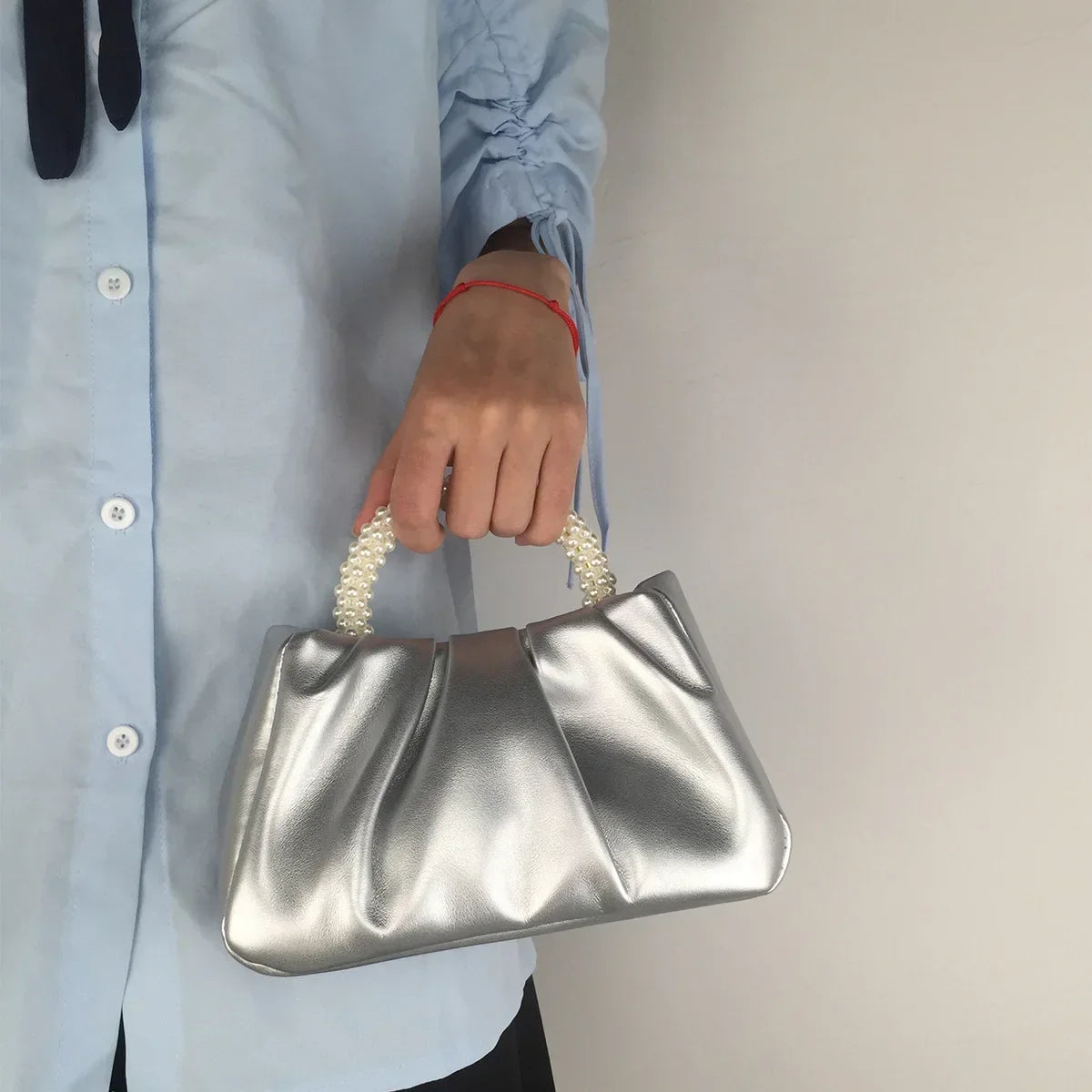Tas Dames - Geplooide Mini Handtas met Parelhandvat | Elegant
