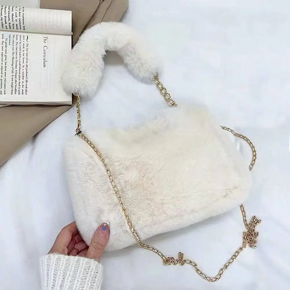 Tas Dames - Zachte Schoudertas met Gouden Ketting en Pluizig Hengsel