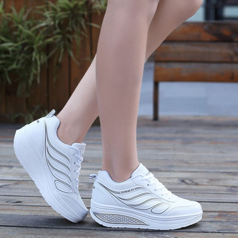 Sneakers Dames - Platform Sneaker met Veters en Dikke Zool | Zomer