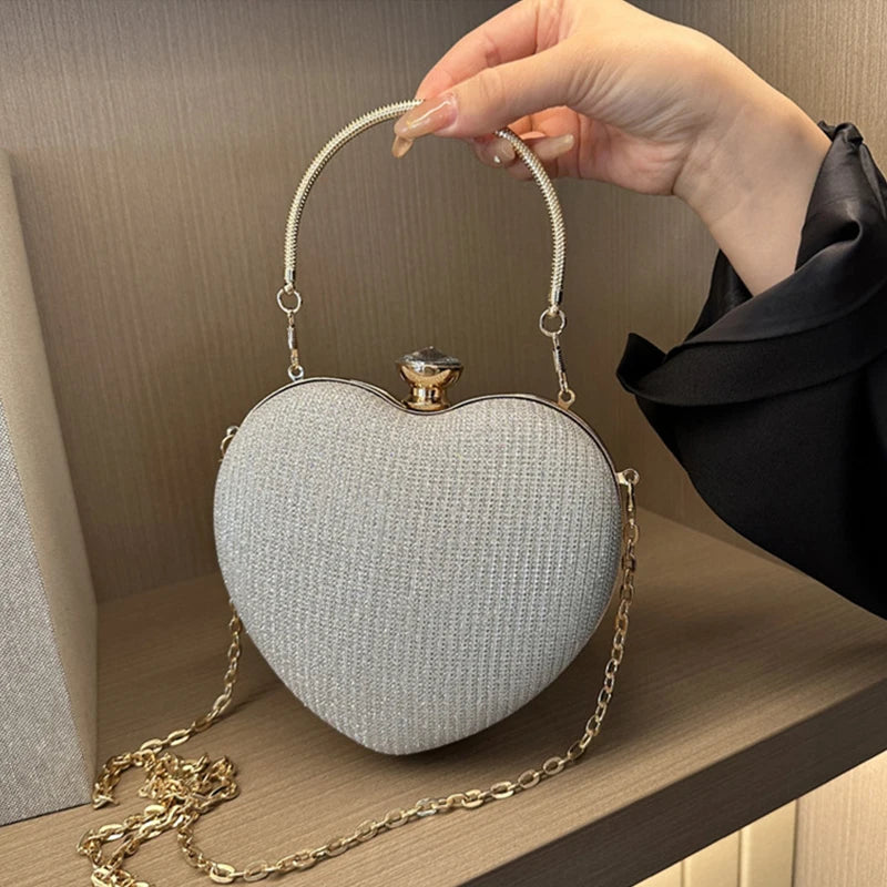 Avondtasje Dames - Hartvormige Clutch met Ketting en Kristal | Feest