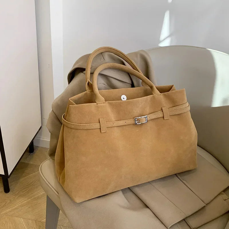 Handtas Dames - Grote Tas met Gespelement en Schouderriem | Chique
