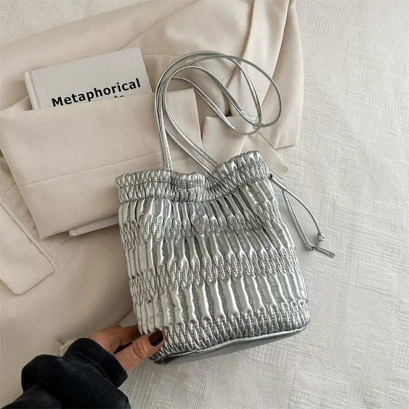 Tas Dames - Metallic Bucket Bag met Geplooide Rand | Chique