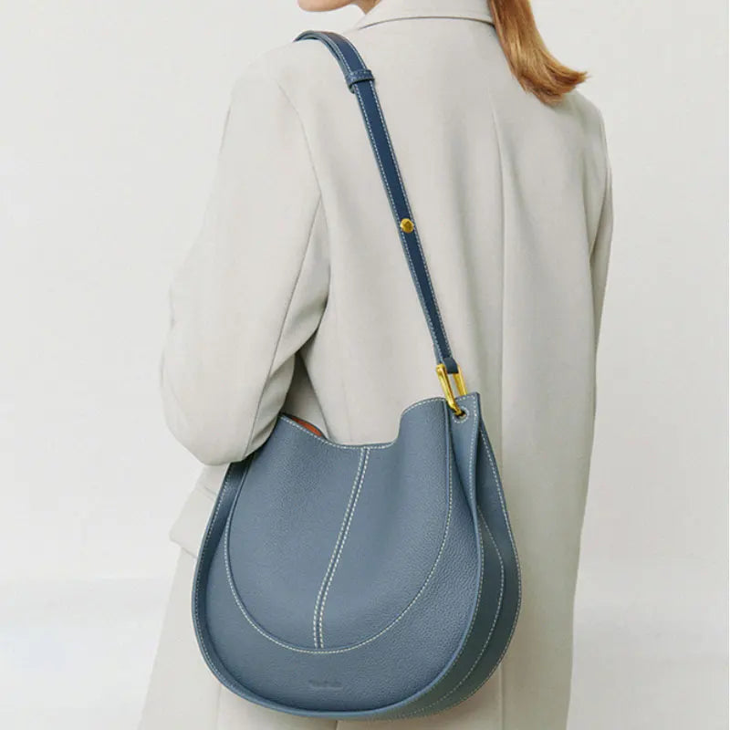 Tas Dames - Halfmaan Crossbody met Stiksels en Goud | Klassiek