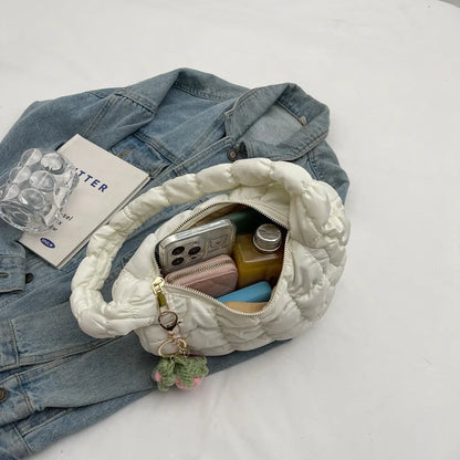 Tas Dames - Gewatteerde Hobo Tas met Bloem Bedeltje | Casual