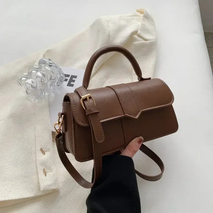 Tas Dames - Handtas met Klep en Gouden Gesp | Chique
