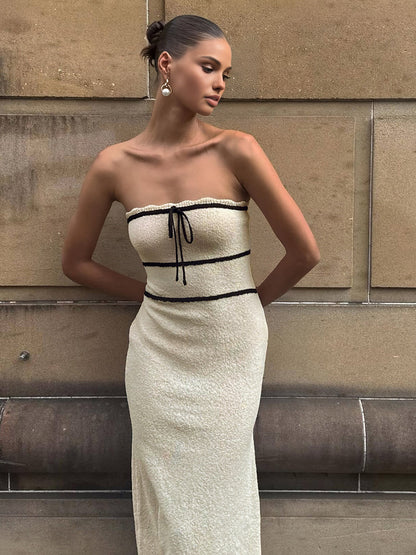 Tess - Stijlvolle Bruiloft Gastenjurk Dames Strapless met Contrastrand en Midi Lengte