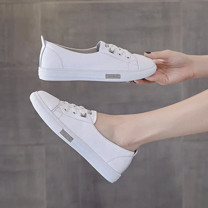 Sneakers Dames - Platte Veterschoen met Ronde Neus | Casual