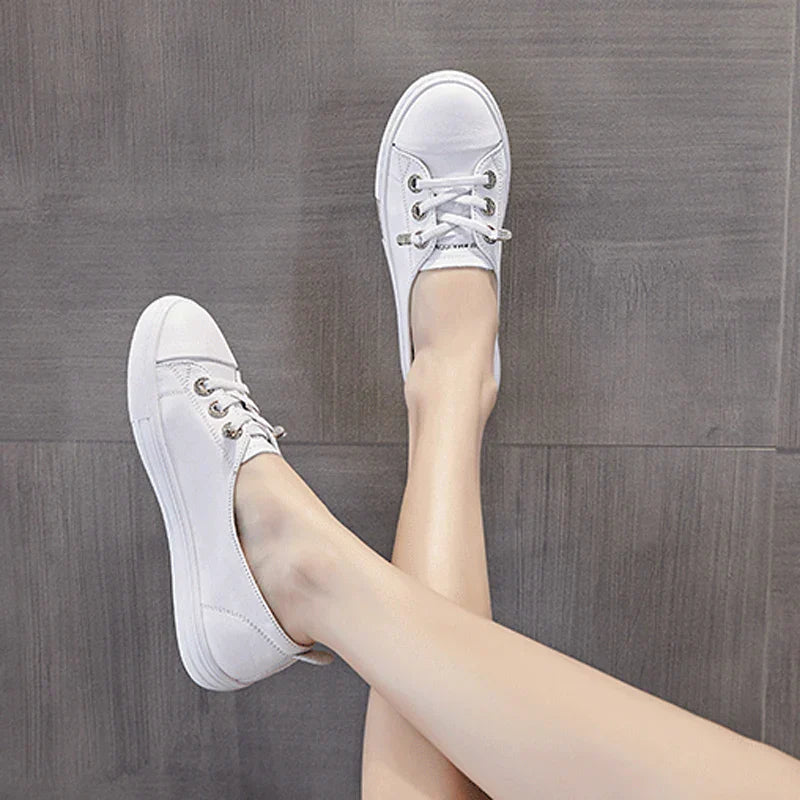 Sneakers Dames - Platte Veterschoen met Ronde Neus | Casual