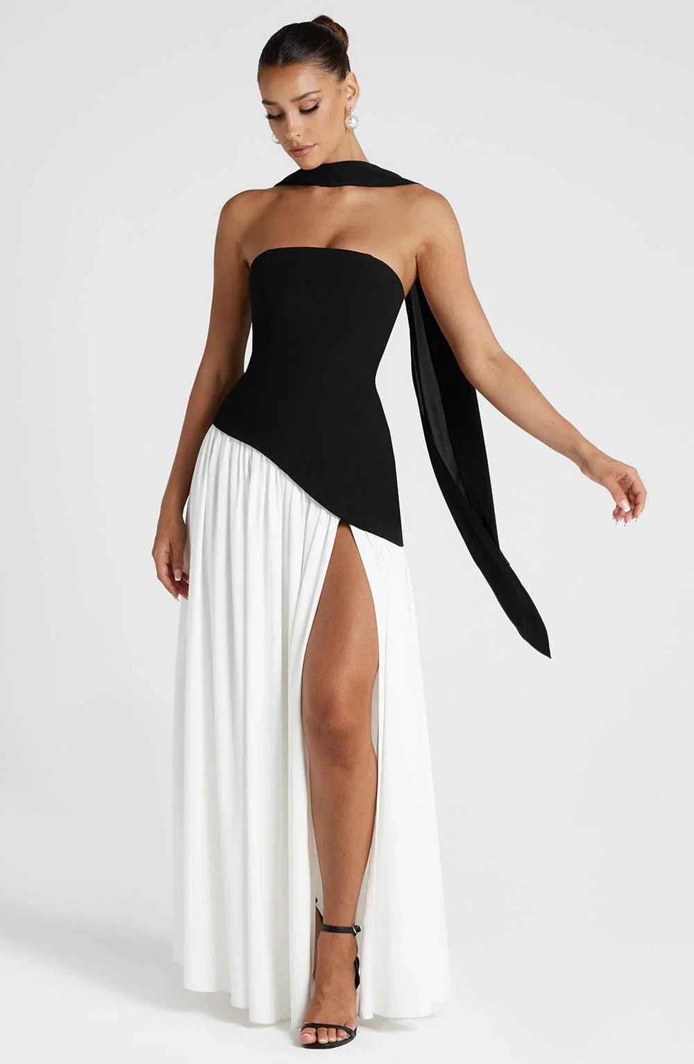Vera - Chique Bruiloft Gastenjurk Dames met Strapless Lijfje en Hoge Split