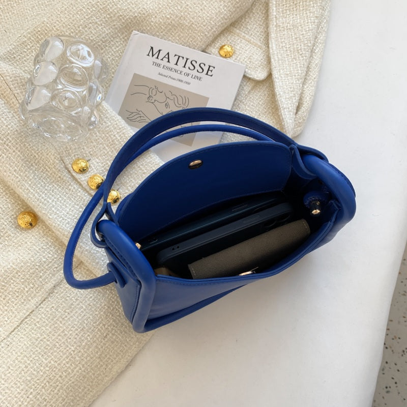 Tas Dames - Klein Halvemaanvormig Model met Knoopdetail | Casual