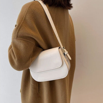 Tas Dames - Compacte Saddle Bag met Klepje en Schouderband | Klassiek