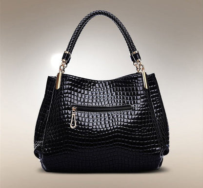 Tas Dames - Glanzende Handtas met Reliefstructuur en Gevlochten Handvat | Chic