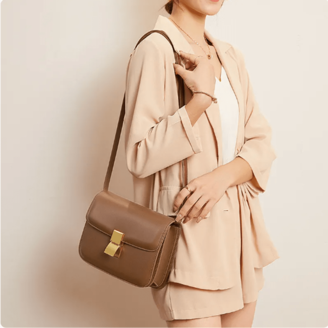 Tas Dames - Compacte Crossbody met Klepje en Goudkleurig Slot | Chique