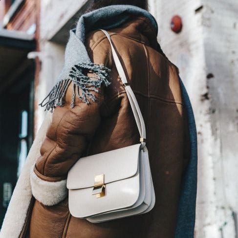 Tas Dames - Compacte Crossbody met Klepje en Goudkleurig Slot | Chique