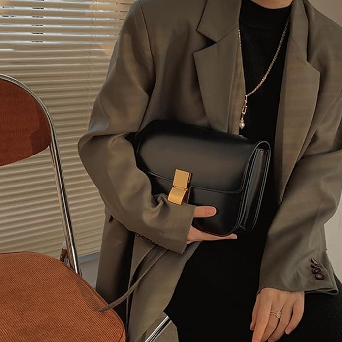 Tas Dames - Compacte Crossbody met Klepje en Goudkleurig Slot | Chique