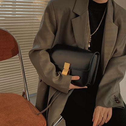 Tas Dames - Compacte Crossbody met Klepje en Goudkleurig Slot | Chique