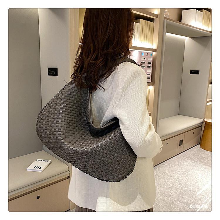 Tas Dames - Grote Gevlochten Hobo met Gevlochten Handvat en Rits | Chic