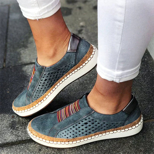 Instappers Dames - Bohemian Slip-on met Cut-out Detail | Zomer