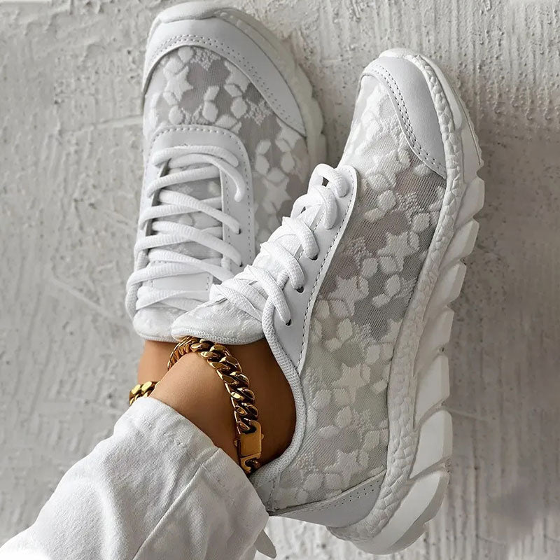 Sneakers Dames - Chunky Sneaker met Bloemen Reliëf en Veters | Zomer